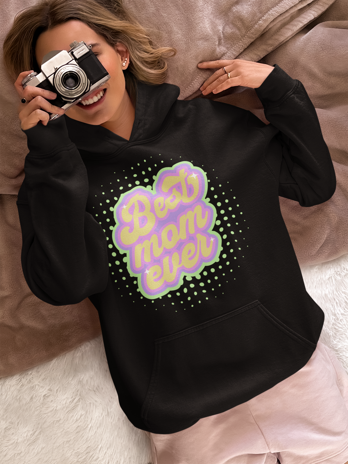 Unisex Heavy Blend™ Hooded Sweatshirt - Best Mom Ever - Retro Typography_Hoodie