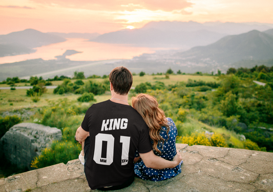 Couple T-Shirts - Unisex Jersey Short Sleeve Tee - King_3